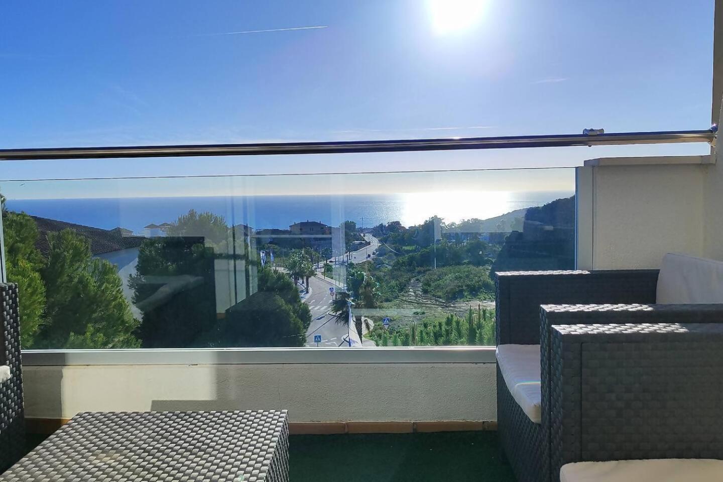 Atico Familiar Vistas Al Mar Daire Manilva Dış mekan fotoğraf